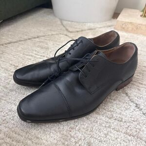 Florsheim Men's Black Oxfords
